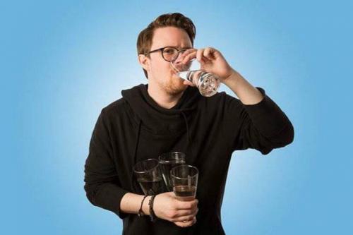 Что будет если пить 4 литра воды в день. 7 причин пить 4 литра воды в день 11 Что будет если пить 4 литра воды в день. 7 причин пить 4 литра воды в день 11