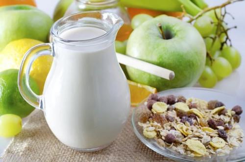 Диета 3 дня кефир. Кефирная диета на 3 дня: варианты, особенности