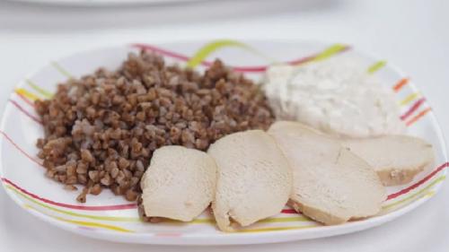 Диета на гречке и куриной грудке меню. Вкусная и эффективная диета на гречке и курице: худеем без вреда для здоровья