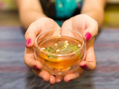 Зеленый чай для похудения живота. 5 рецептов зеленого чая, которые помогут при похудении