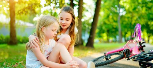 Как избавиться от опухших глаз после слез быстро. Последствия плача для глаз 21