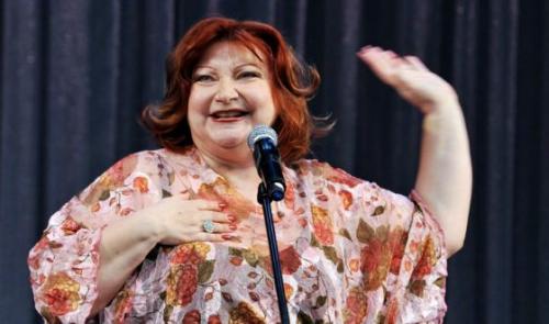 Юмористка похудела. Как удалось похудеть Елене Степаненко