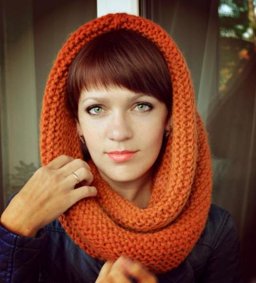 Вязаный шарф хомут схема вязания спицами. Как красиво связать круговой шарф снуд спицами? 26