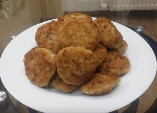 Котлеты из грудки куриной рецепт. Куриные котлеты из грудок с манкой и без хлеба