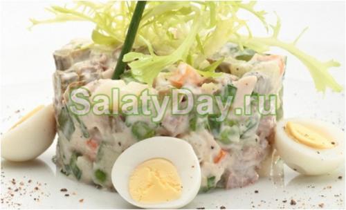 Салат со сметаной на диете. Салаты со сметаной рецепты диетические