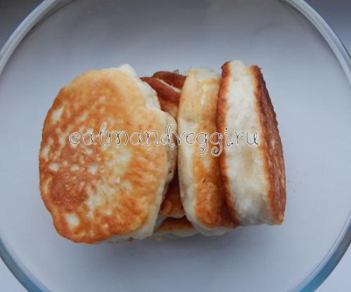 Оладьи без яиц пышные рецепт кефир 300 грамм. Пышные оладьи без яиц на кефире — простой и быстрый рецепт