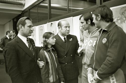 Елена Водорезова: от юной фигуристки с хвостиками до мамы фигурного катания