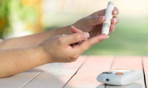 Можно ли есть мед при повышенном сахаре в крови. Можно ли есть мед при повышенном сахаре и нормы употребления