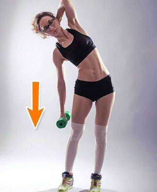 Упражнения для сжигания жира на спине. 7 эффективных упражнений для сжигания жира на спине и талии