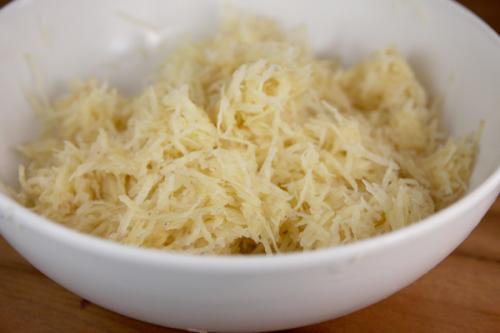 Болит и щелкает большой палец на руке лечение. Щелкающий палец — лечение заболевания без операции