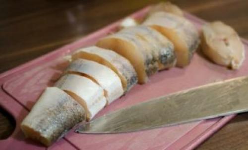 Заливная рыба с желатином рецепт. Вкусная заливная рыба из судака с желатином