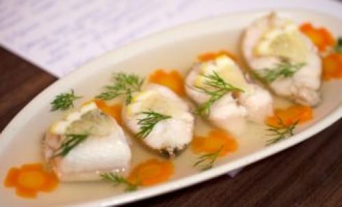 Заливная рыба с желатином рецепт. Вкусная заливная рыба из судака с желатином