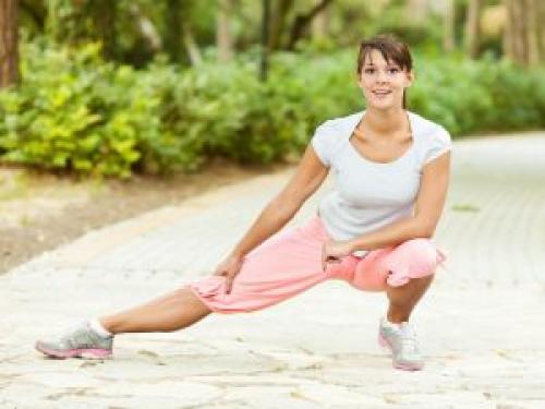 Судороги в бедренных мышцах причины. Почему возникает мышечный спазм бедра и как его снять?