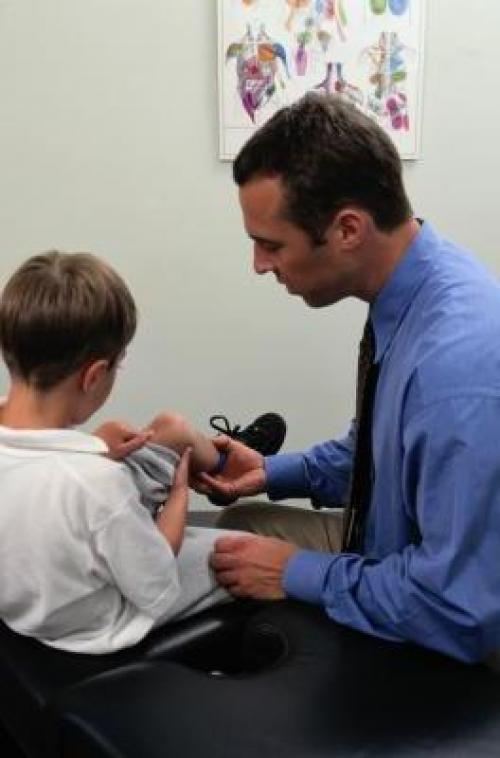 Боль и слабость в коленях. Причины, почему возникает слабость в коленях 06