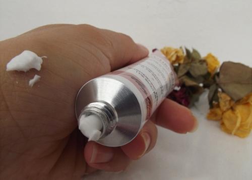 Крем Ахромин от пигментных пятен: цена в аптеке, инструкция по применению, отзывы