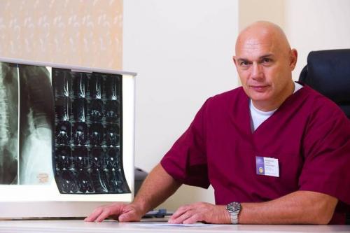 Упражнения при шейном остеохондрозе по Бубновскому. Упражнения по Бубновскому в домашних условиях при шейном остеохондрозе