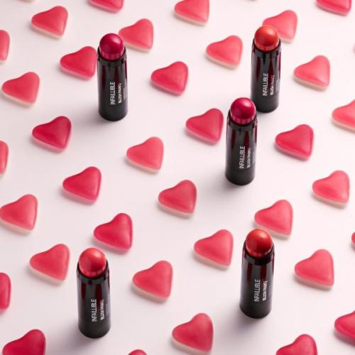 Как выбрать подходящий цвет румянца. Какие цвета румян подойдут светлой коже?