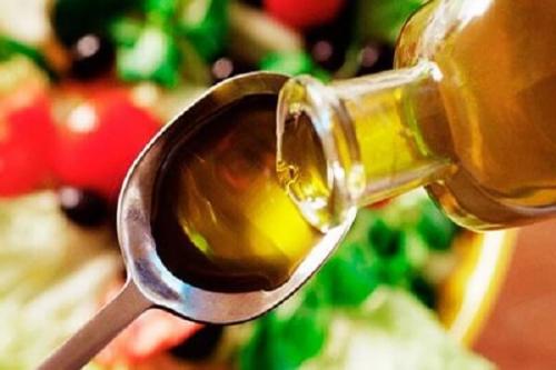 Существуют ли противопоказания к использованию касторового масла для пяток. Касторовое масло–самая полная инструкция по применению