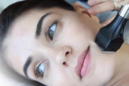 Долой морщины Топ процедур Блог клиники лица. Косметологические процедуры для мелкоморщинистого типа старения лица с фото 10 Долой морщины Топ процедур Блог клиники лица. Косметологические процедуры для мелкоморщинистого типа старения лица с фото 10