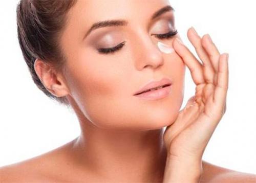 Грамотный уход за кожей вокруг глаз. Советы косметолога: правильный уход за областью вокруг глаз 06 Грамотный уход за кожей вокруг глаз. Советы косметолога: правильный уход за областью вокруг глаз 06