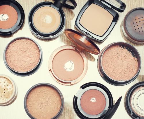 Как носить с собой рассыпчатую пудру. Разбитые мечты: как использовать остатки пудры