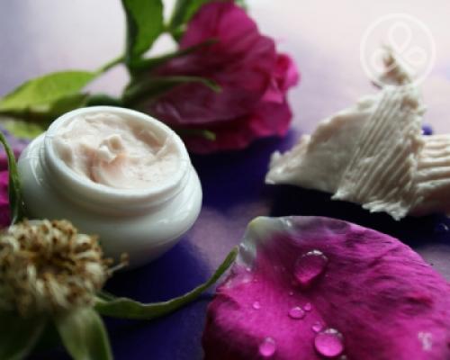 Улучшите свою кожу с помощью эфирных масел: лучшие варианты для лица 03