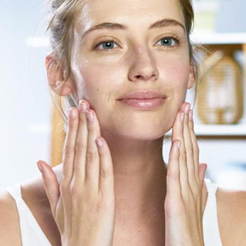 Как выбрать масло для кожи вокруг глаз, учитывая тип кожи. Масло для массажа лица: как выбрать правильно