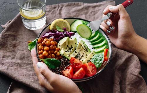 Что можно и чего нельзя при грудном вскармливании. Особенности меню кормящей мамы 01 Что можно и чего нельзя при грудном вскармливании. Особенности меню кормящей мамы 01