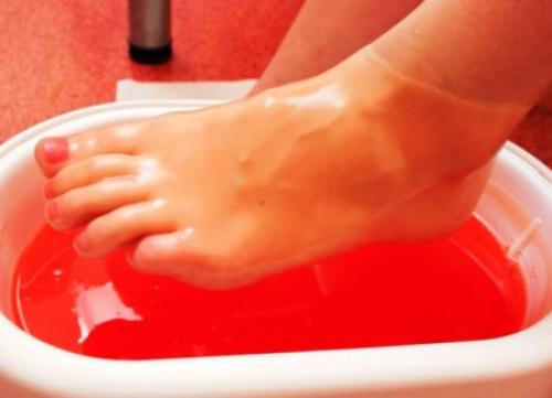 Парафинотерапия для ног в домашних условиях. Суть процедуры