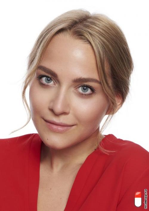 Как сделать макияж, который будет выглядеть естественно и непринужденно. Натуральный макияж: фотоинструкция