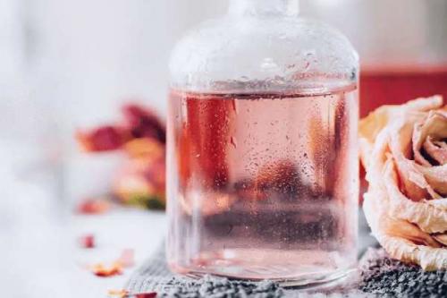 Тоник для лица в домашних условиях для увядающей кожи. Как сделать тоник для лица в домашних условиях