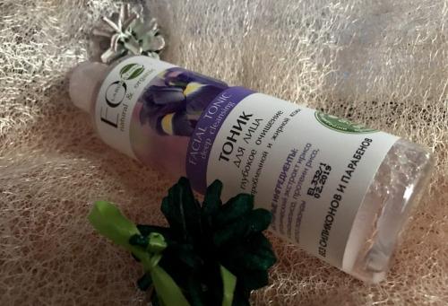 Лучшие бюджетные тоники для лица. Тоники для лица стоимостью до 160 рублей