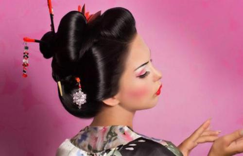 Воспользуйтесь стилизованными прическими резинками 25