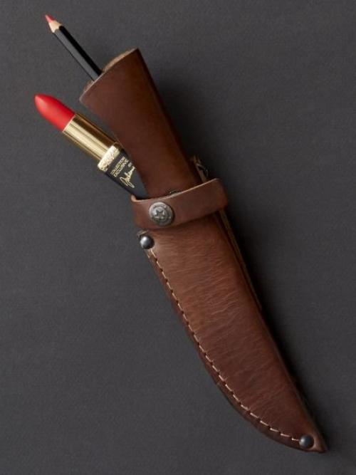 Как красить губы карандашом? Фотоинструкция