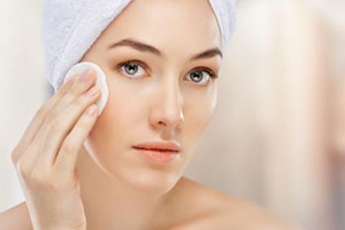 Отчего появляются черные точки на лице. Откуда берутся черные точки? 04 Отчего появляются черные точки на лице. Откуда берутся черные точки? 04