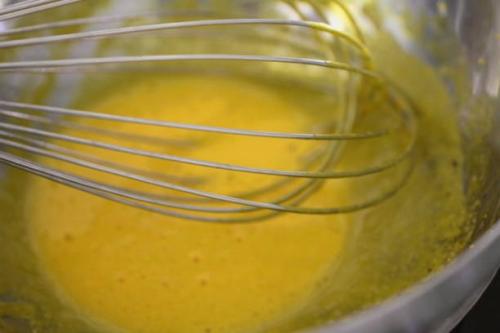 Слоеное дрожжевое тесто. Дрожжевое слоеное тесто — 10 пошаговых рецептов приготовления