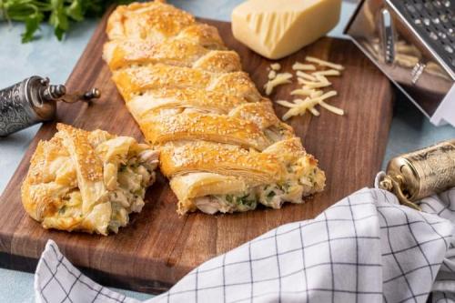 Тесто слоеное дрожжевое замороженное, как из него готовить. Что приготовить из слоеного дрожжевого теста: 20 быстрых и вкусных блюд