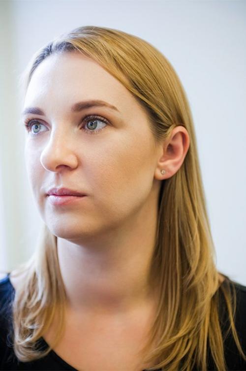 Как правильно наносить румяна по форме лица. Как их все-таки наносить? 10