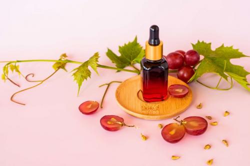 Какие компоненты содержит маска из винограда для лица. Использование винограда в домашней косметологии