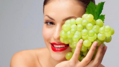 Отличный способ сделать маску из винограда для лица 10 Отличный способ сделать маску из винограда для лица 10