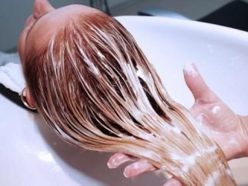 Как смыть краску с черных волос. Смывка 03 Как смыть краску с черных волос. Смывка 03