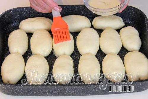 Как правильно использовать пудру при приготовлении пирожков. 