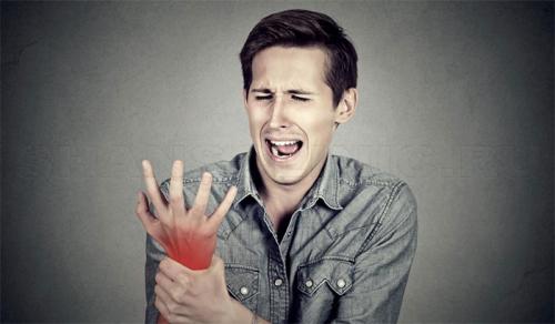 Суставы и пиво. Какая связь между болезнями суставов и употреблением алкоголя? 02 Суставы и пиво. Какая связь между болезнями суставов и употреблением алкоголя? 02