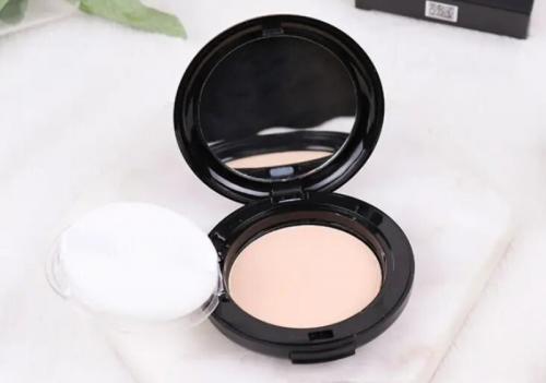 Пудра в современном макияже: необходимость или анахронизм 09 Пудра в современном макияже: необходимость или анахронизм 09