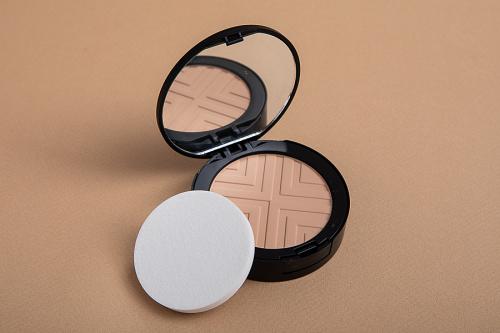 Какие альтернативы пудре можно использовать в современном макияже. Пудры, которые заменяют тональный крем