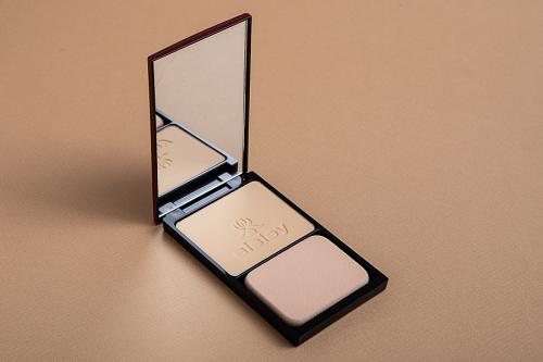 Какие альтернативы пудре можно использовать в современном макияже. Пудры, которые заменяют тональный крем