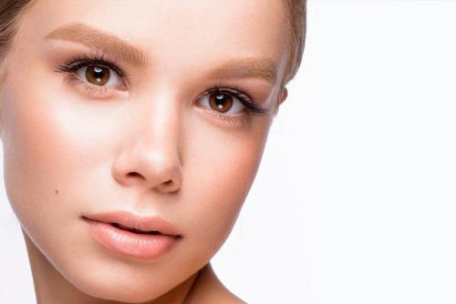 Что такое прозрачная пудра для лица