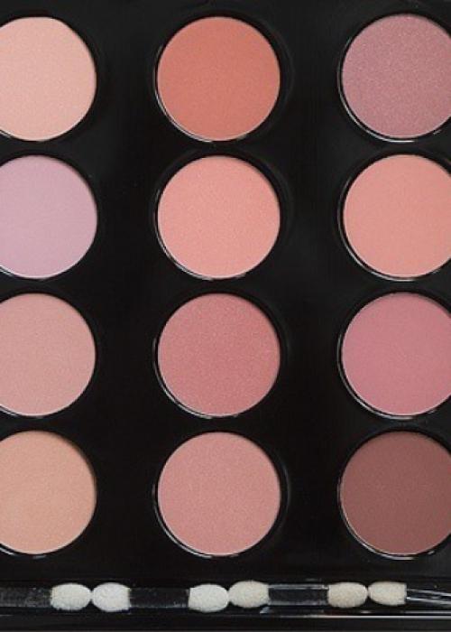 Как правильно наносить румяна на круглое лицо. Правила корректировки контура