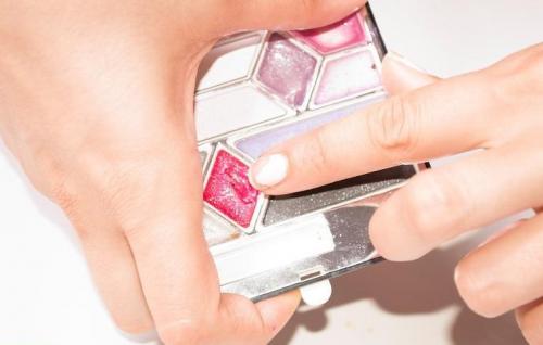 Как хранить блеск для губ, сделанный дома