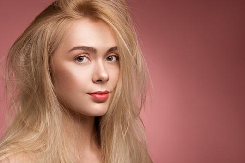 Процедуры для волос от пушистости. Почему пушатся волосы после мытья?